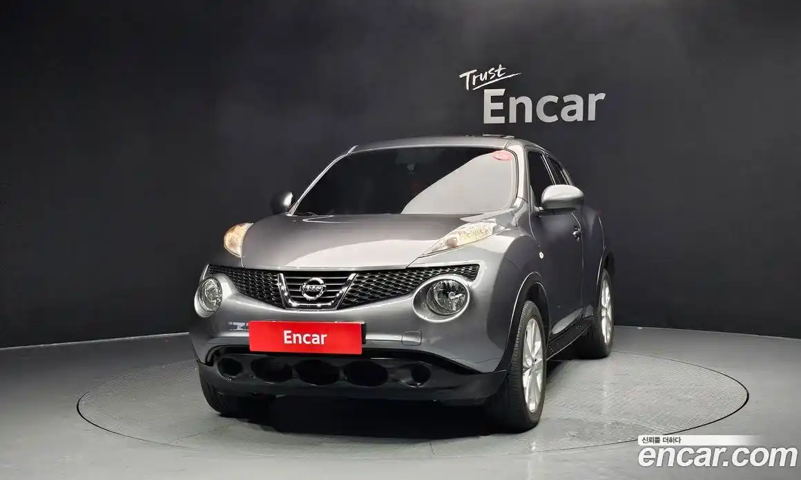 Nissan Juke 2014 1.6 Автомат в Москве № 284902, фото 10