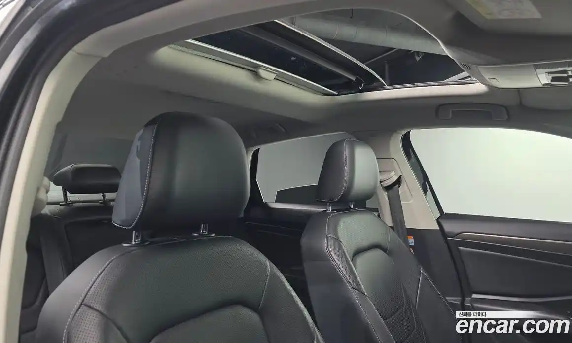 Volkswagen Jetta 2021 1.4 Автомат в Москве № 301184, фото 19