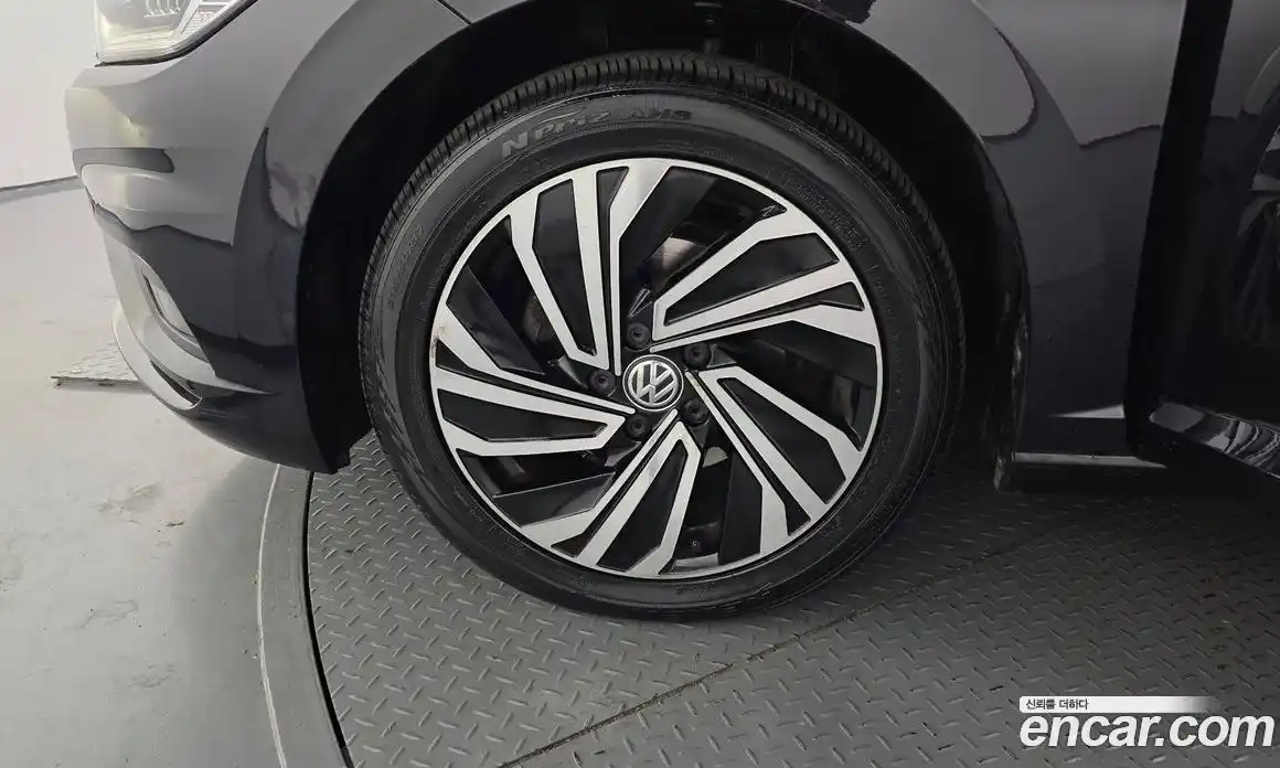 Volkswagen Jetta 2021 1.4 Автомат в Москве № 301184, фото 5