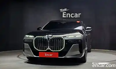 BMW 7-Series 2025 3.0 Автомат в Москве № 302421, миниатюра 4