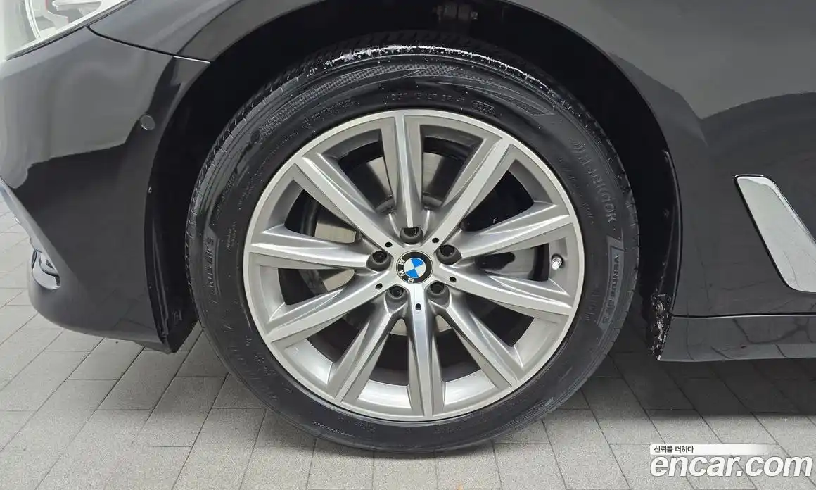 BMW 5-Series 2019 2.0 Автомат в Москве № 303618, фото 17