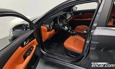 Kia K3 2024 1.6 Автомат в Москве № 308011, миниатюра 10