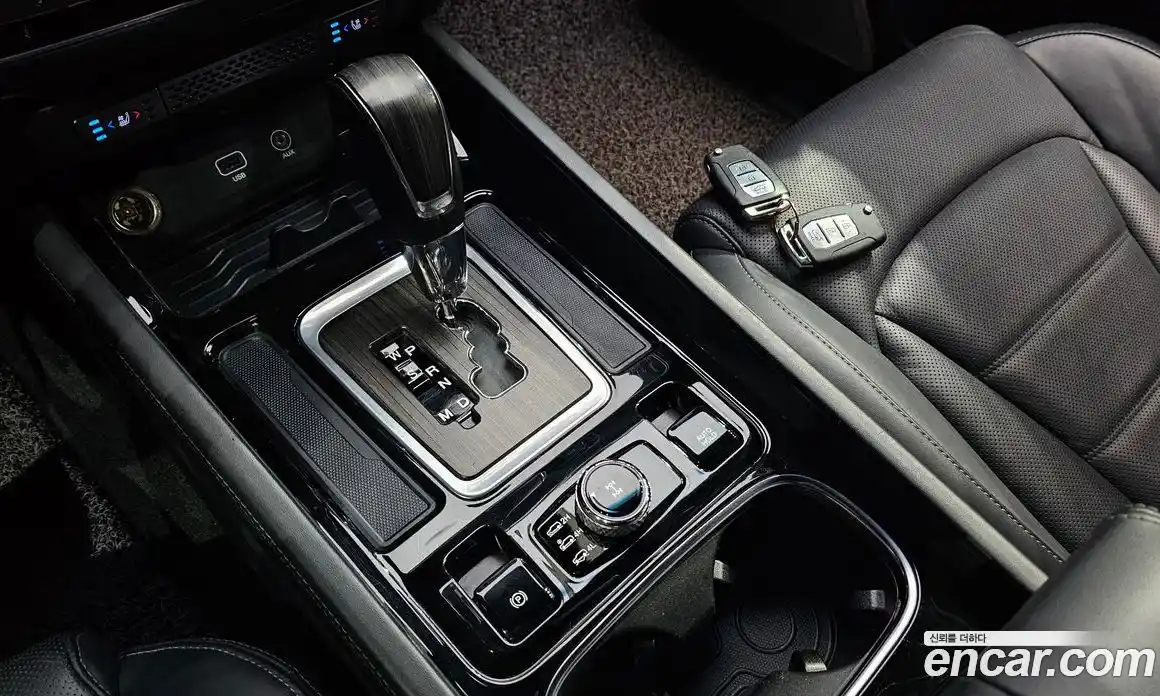 SsangYong Rexton 2018 2.2 Автомат в Москве № 30869, фото 16