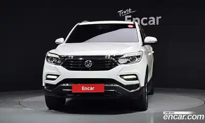 SsangYong Rexton 2018 2.2 Автомат в Москве № 30869, миниатюра 3