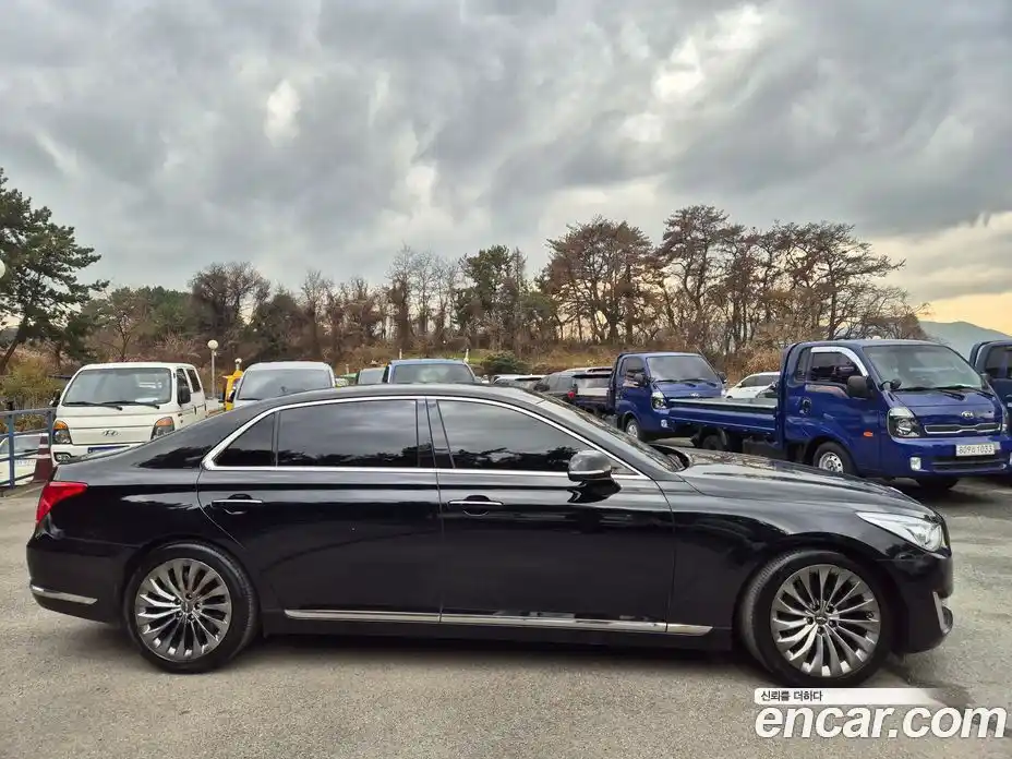 Genesis EQ900 2016 5.0 Автомат в Москве № 309192, фото 4