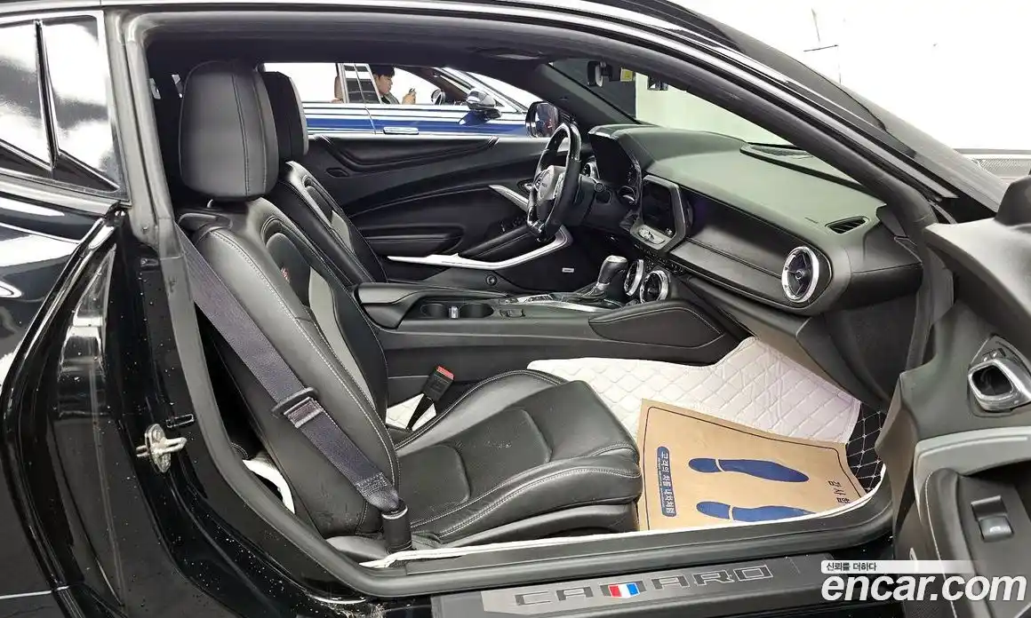 Chevrolet Camaro 2017 6.2 Автомат в Москве № 315332, фото 18