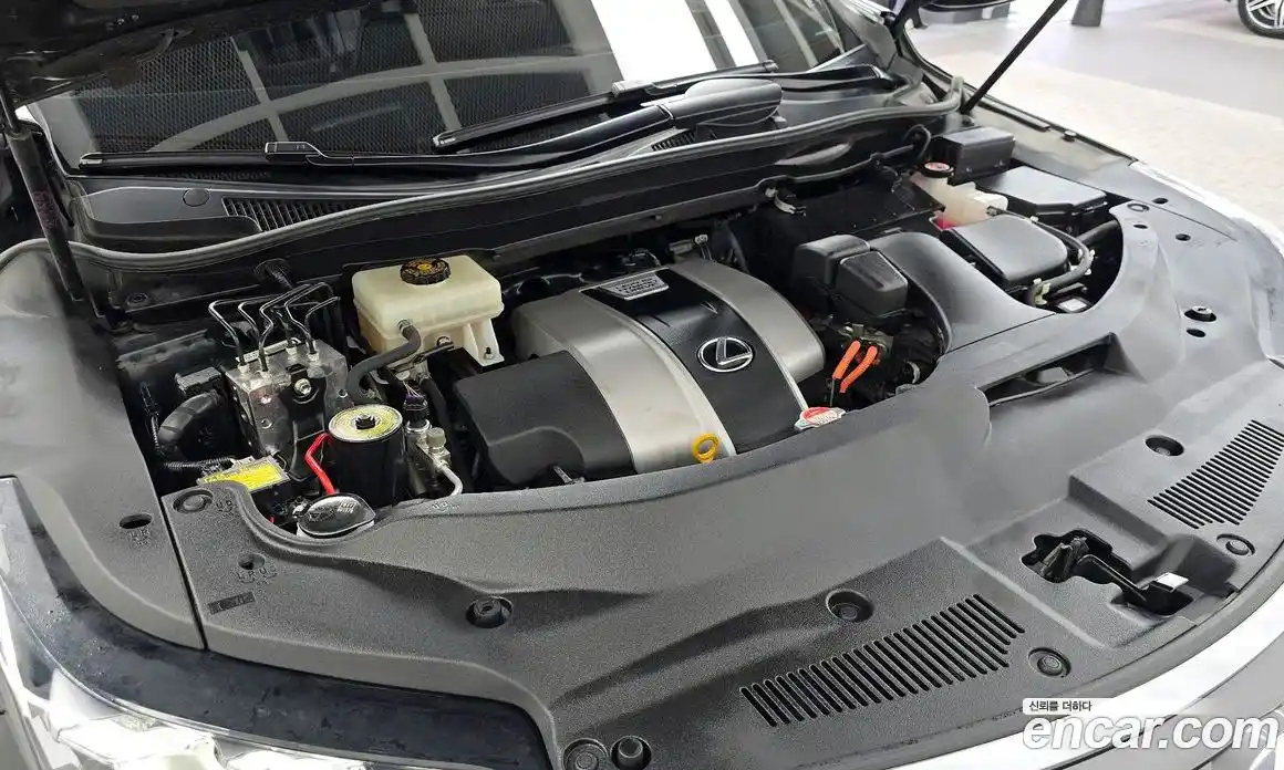 Lexus RX 2016 3.5 Автомат в Москве № 329634, фото 12