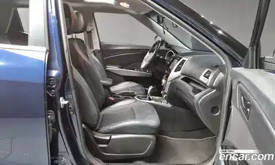 SsangYong TIBOLI 2016 1.6 Автомат в Москве № 33848, миниатюра 2