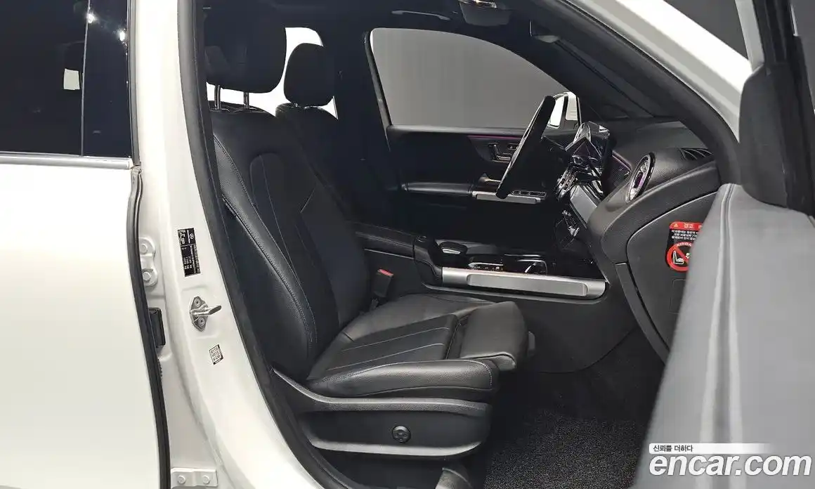 Mercedes-Benz GLB-Class 2023 1.9 Автомат в Москве № 338939, фото 10