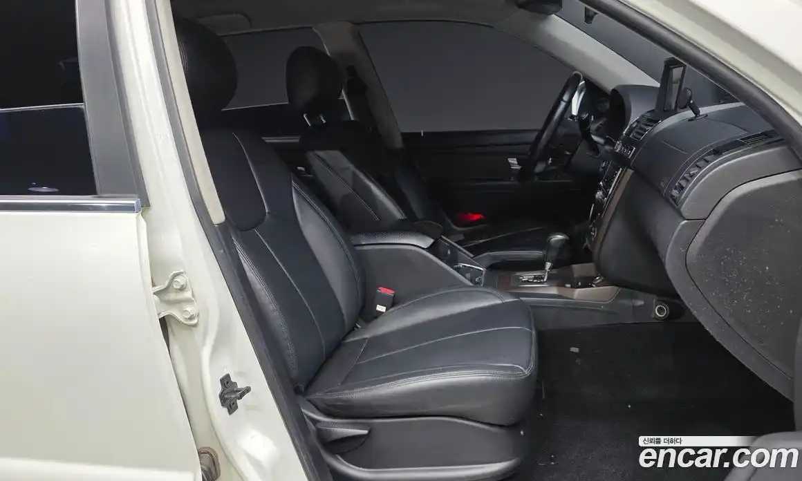 SsangYong Rexton 2015 2.0 Автомат в Москве № 34046, фото 17