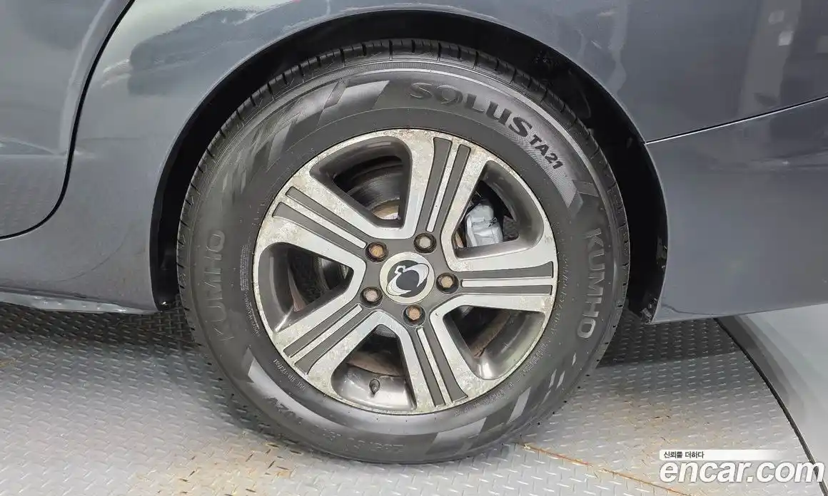 SsangYong Korando 2015 2.0 Автомат в Москве № 35151, фото 9