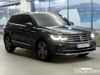 Volkswagen Tiguan, 2021
