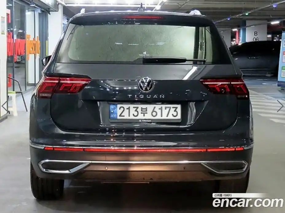 Volkswagen Tiguan 2021 2.0 Автомат в Москве № 359159, фото 5