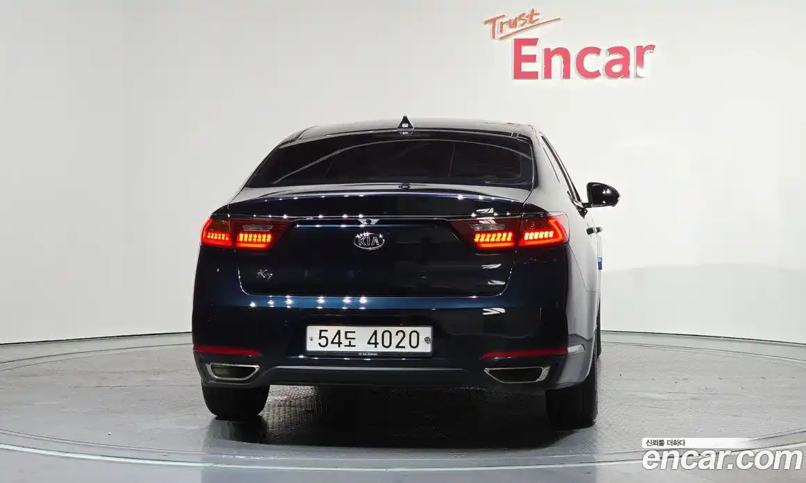 Kia K7 2018 2.4 Автомат в Москве № 362964, фото 4