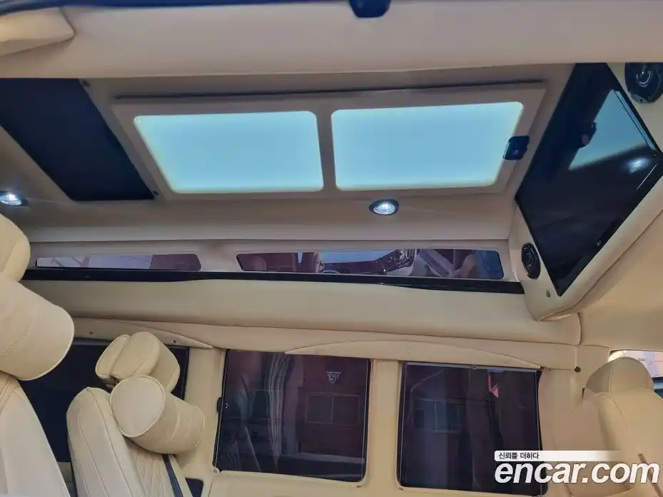 Chevrolet Express Van 2018 6.0 Автомат в Москве № 363754, фото 11