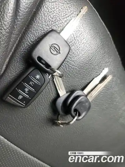 SsangYong Musso 2004 3.2 Автомат в Москве № 36459, миниатюра 12