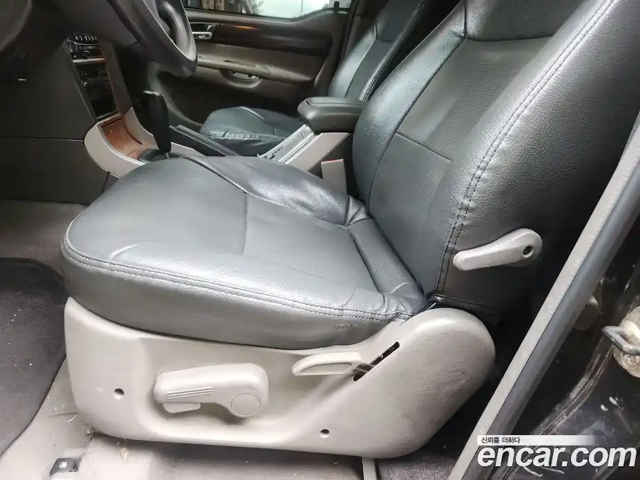 SsangYong Musso 2004 3.2 Автомат в Москве № 36459, фото 13