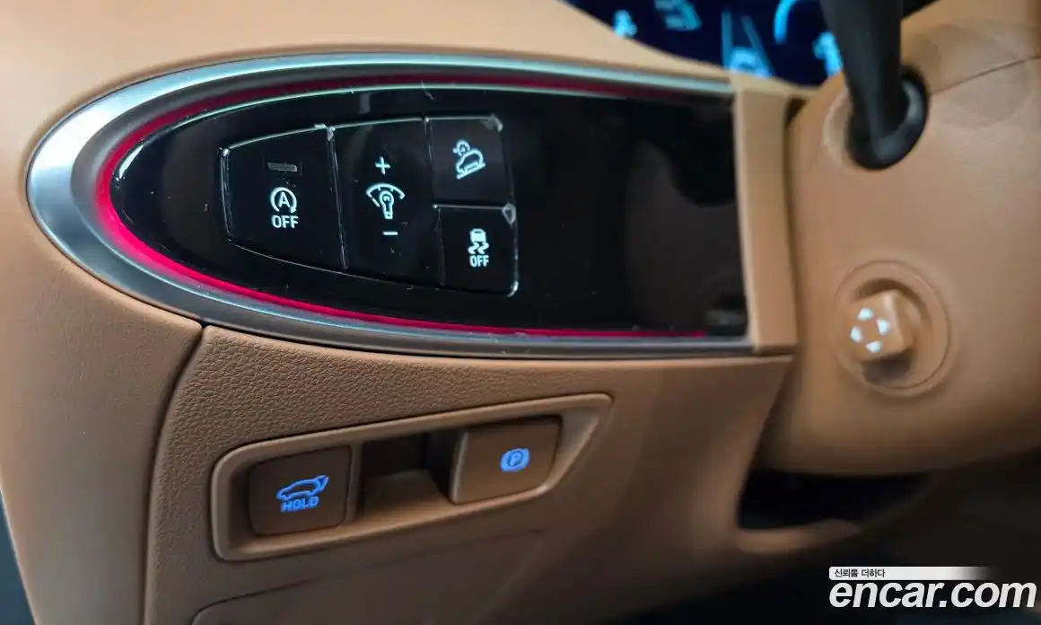 Genesis GV70 2022 2.5 Автомат в Москве № 364615, фото 16