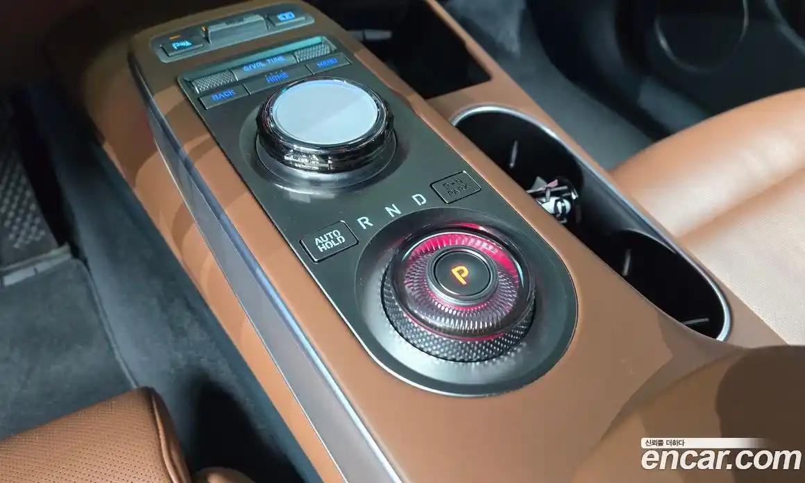 Genesis GV70 2022 2.5 Автомат в Москве № 364615, фото 9