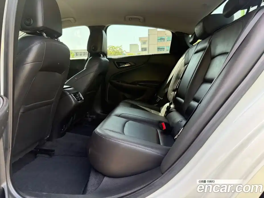 Chevrolet Malibu 2017 2.0 Автомат в Москве № 37199, фото 11