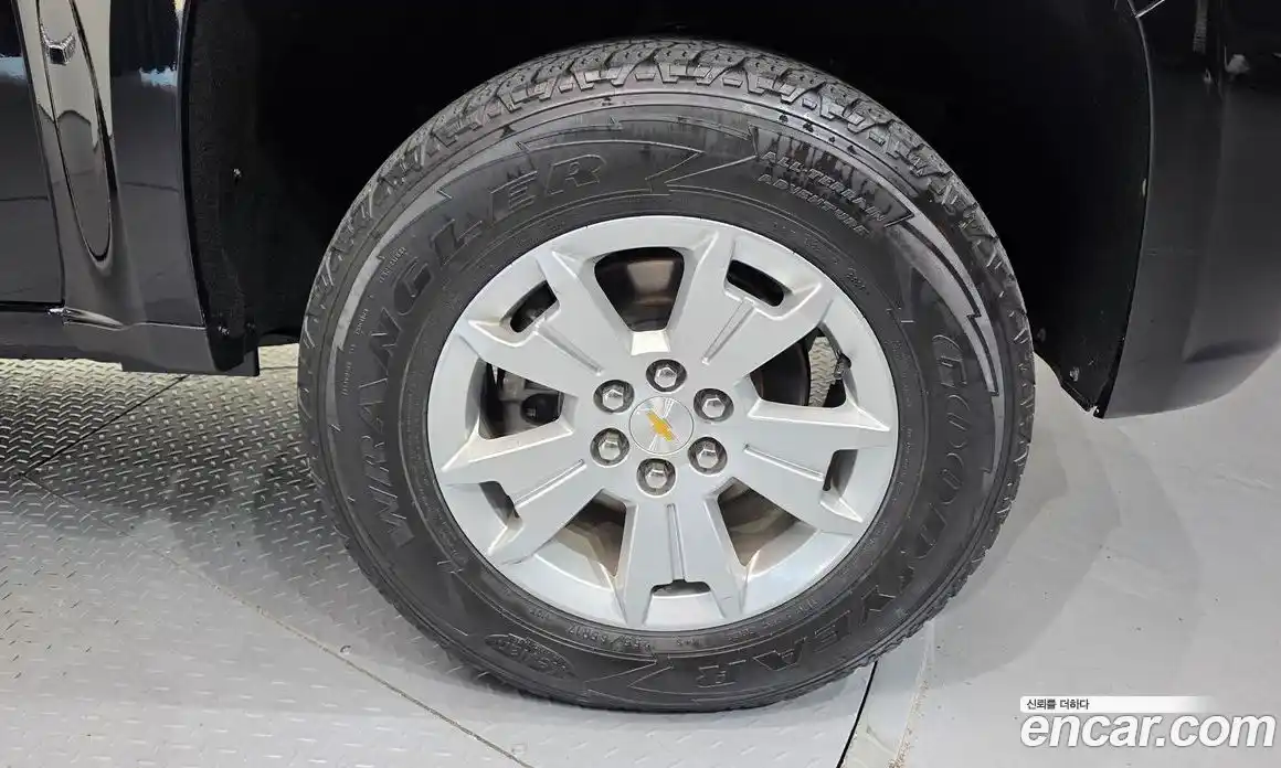 Chevrolet Colorado 2021 3.6 Автомат в Москве № 37355, фото 15