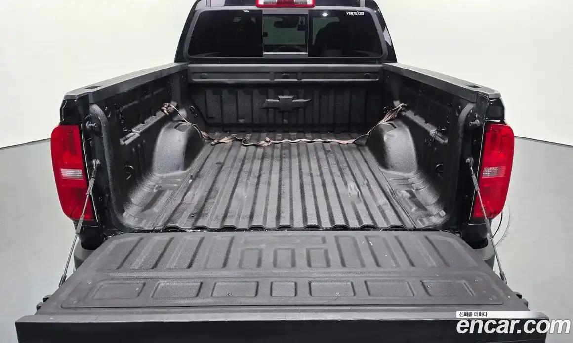 Chevrolet Colorado 2021 3.6 Автомат в Москве № 37355, фото 17