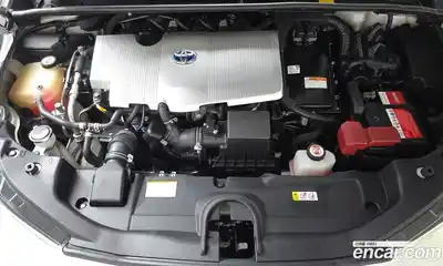 Toyota Prius 2017 1.8 Автомат в Москве № 384131, миниатюра 5