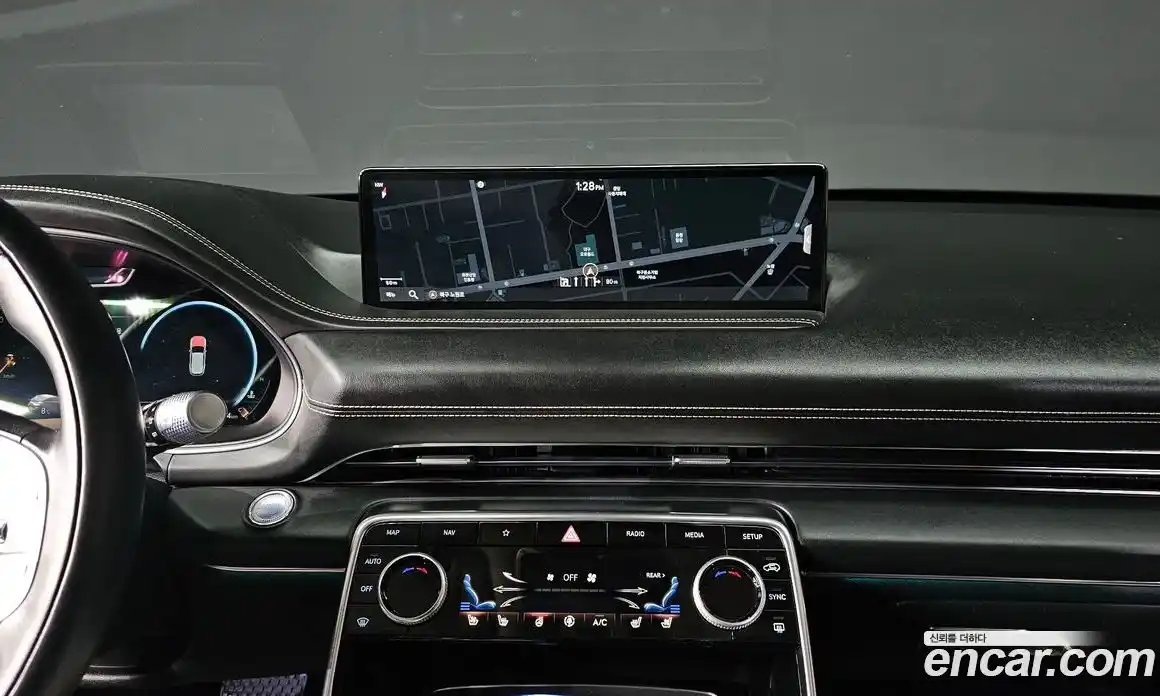 Genesis GV80 2020 3.0 Автомат в Москве № 386780, фото 15