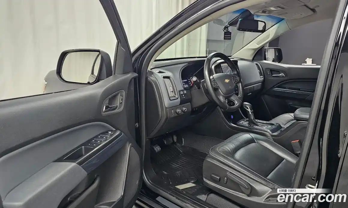 Chevrolet Colorado 2022 3.6 Автомат в Москве № 38723, фото 7