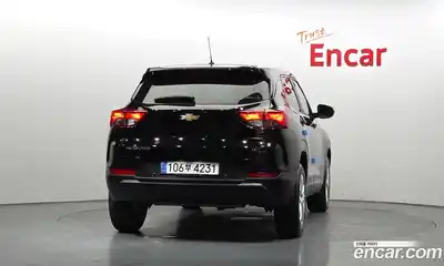Chevrolet TrailBlazer 2022 1.3 Автомат в Москве № 389534, миниатюра 4