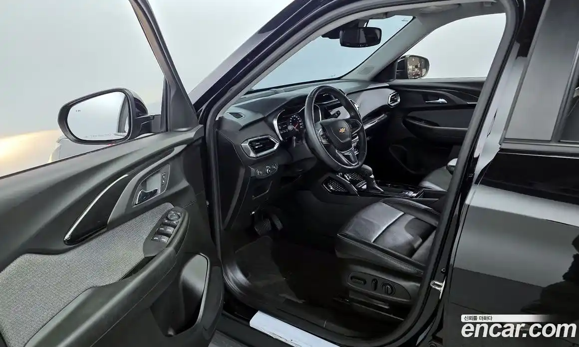 Chevrolet TrailBlazer 2022 1.3 Автомат в Москве № 389534, фото 10