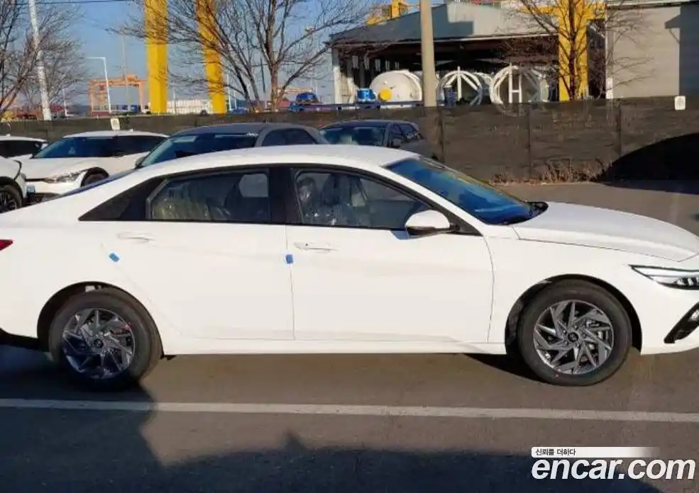 Hyundai Avante 2026 1.6 Автомат в Москве № 3962, фото 9