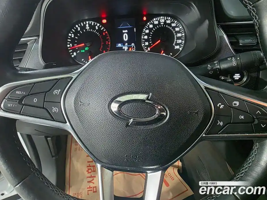 Renault XM3 2022 1.6 Автомат в Москве № 401640, фото 11