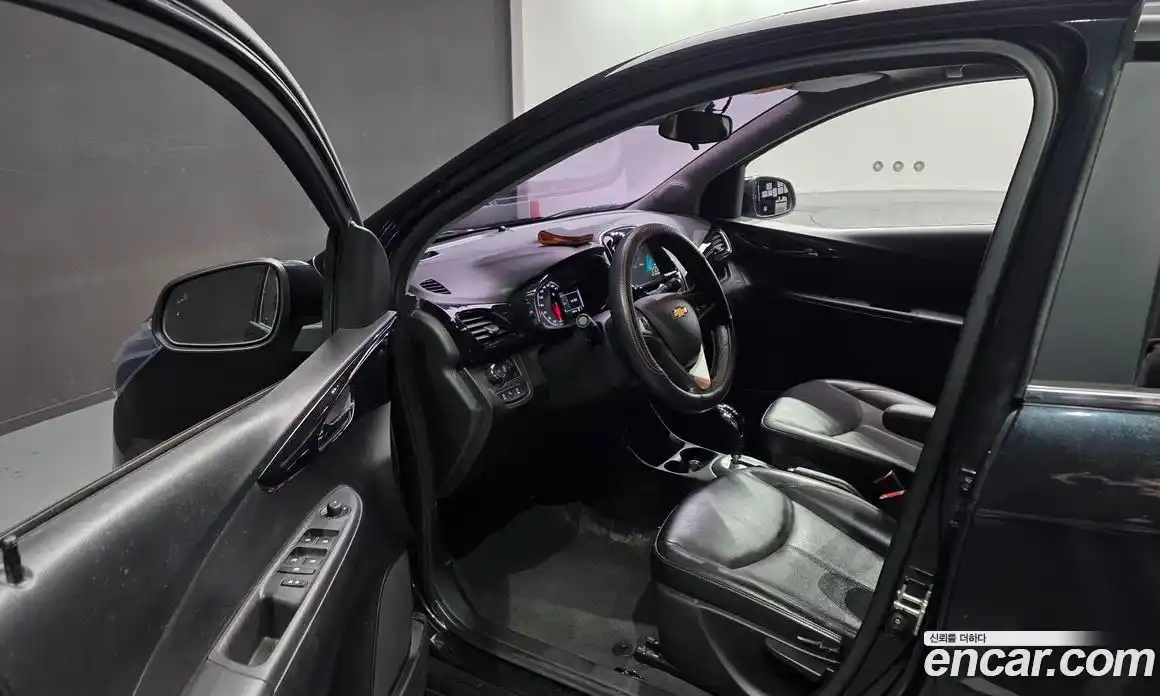 Chevrolet Spark 2016 1.0 Автомат в Москве № 40363, фото 11