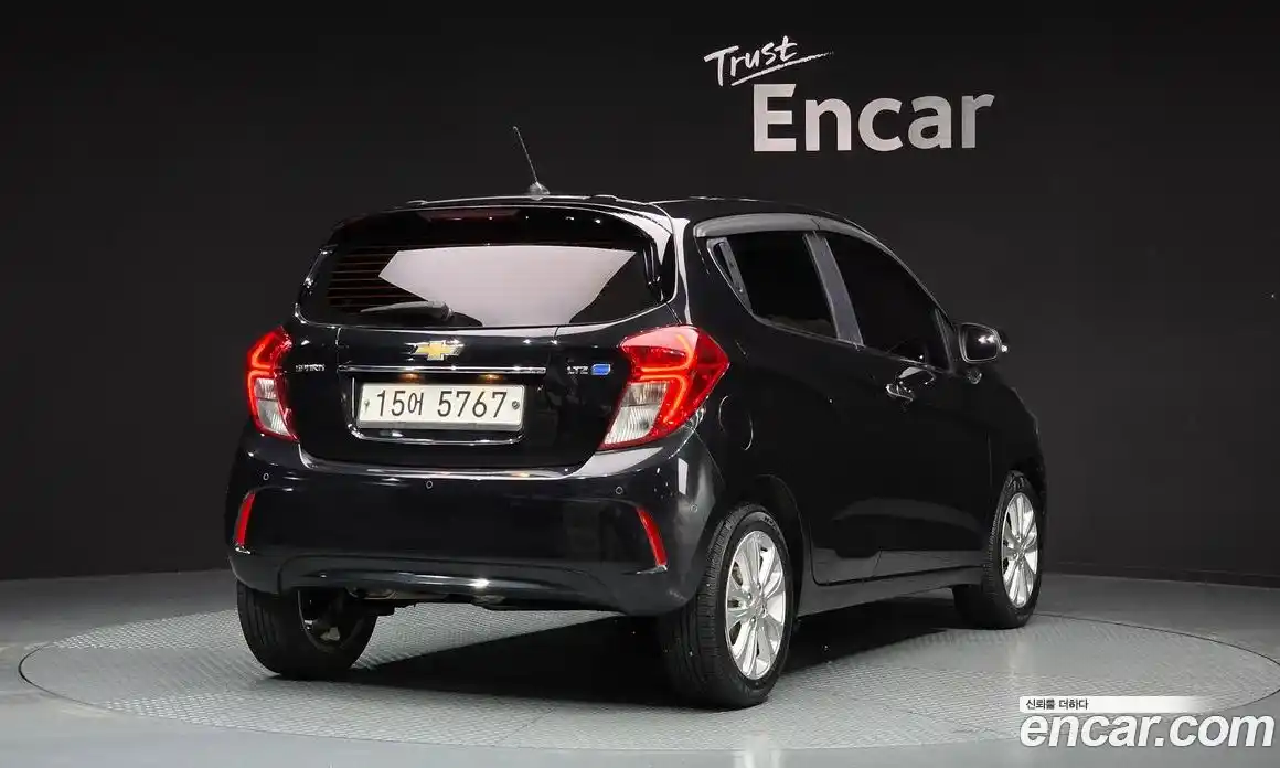 Chevrolet Spark 2016 1.0 Автомат в Москве № 40363, фото 4