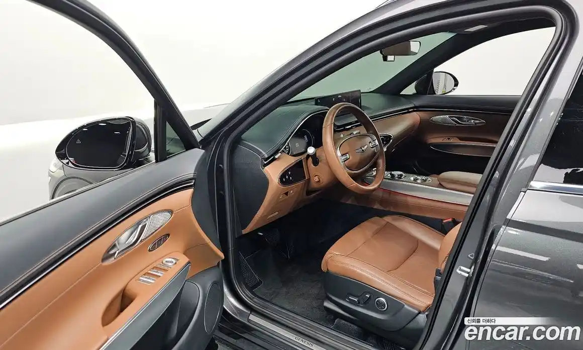 Genesis GV70 2022 2.5 Автомат в Москве № 405045, фото 11