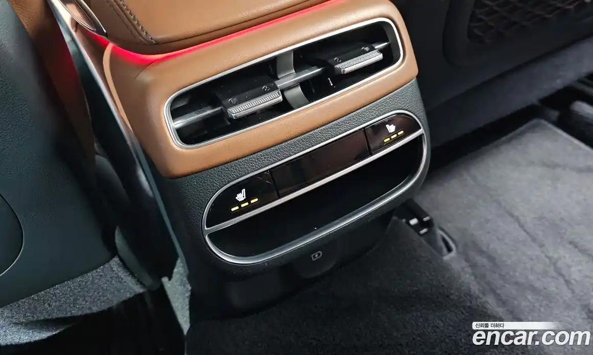 Genesis GV70 2022 2.5 Автомат в Москве № 405045, фото 18