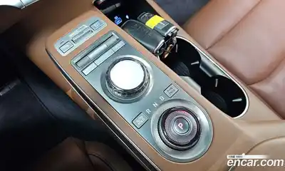 Genesis GV70 2022 2.5 Автомат в Москве № 405045, миниатюра 9