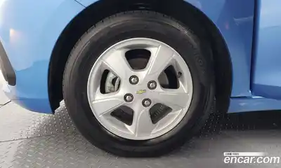 Chevrolet Spark 2016 1.0 Автомат в Москве № 40660, миниатюра 9