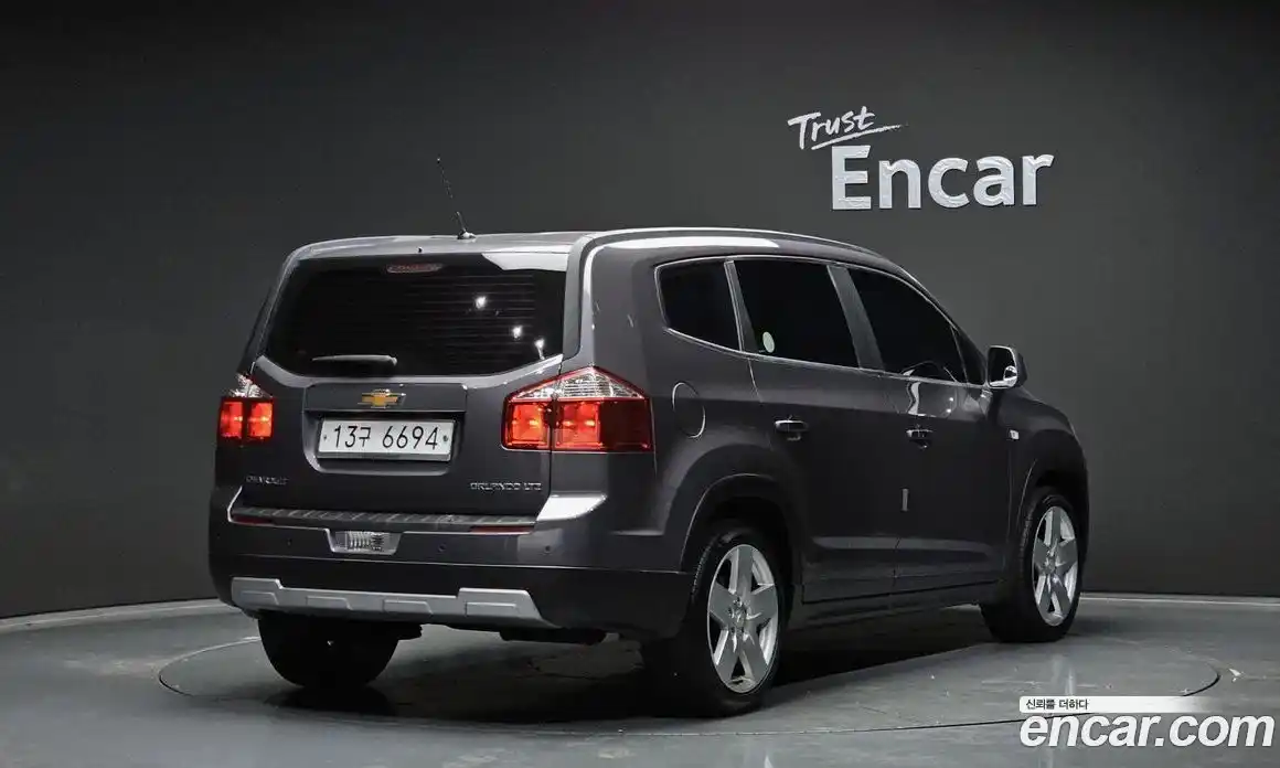 Chevrolet Orlando 2012 2.0 Автомат в Москве № 40722, фото 7