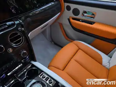 Rolls-Royce Cullinan 2025 6.7 Автомат в Москве № 407299, миниатюра 12