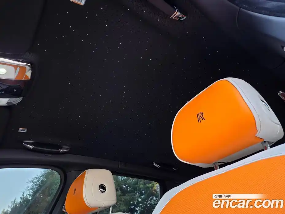 Rolls-Royce Cullinan 2025 6.7 Автомат в Москве № 407299, фото 16