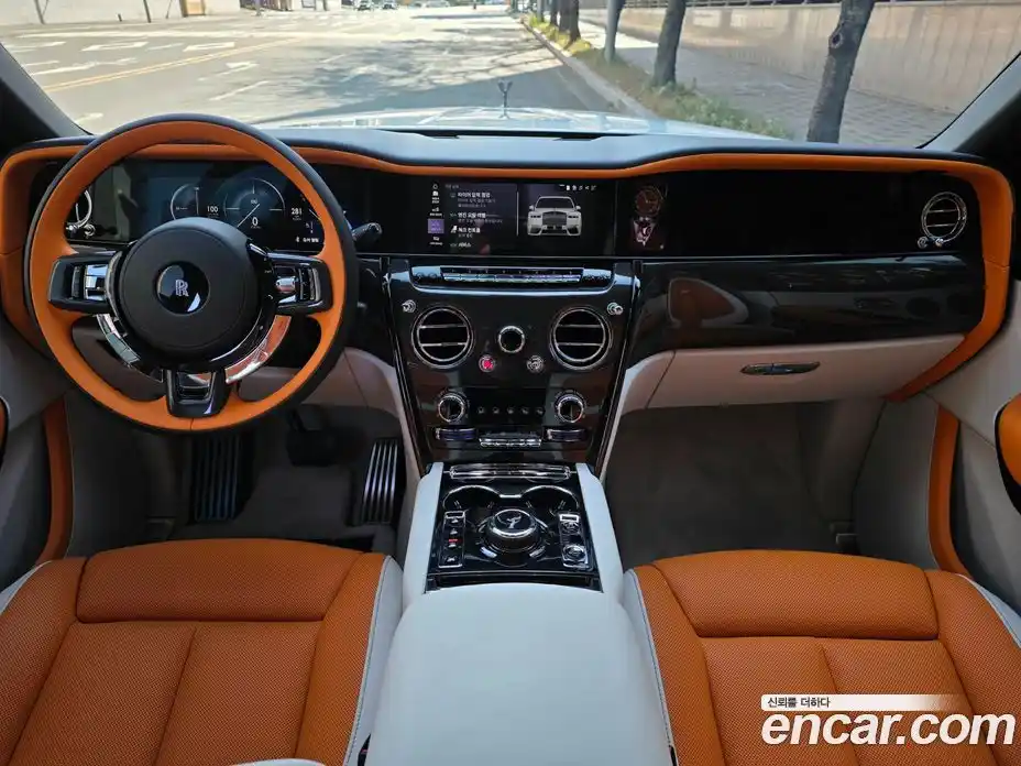 Rolls-Royce Cullinan 2025 6.7 Автомат в Москве № 407299, фото 7