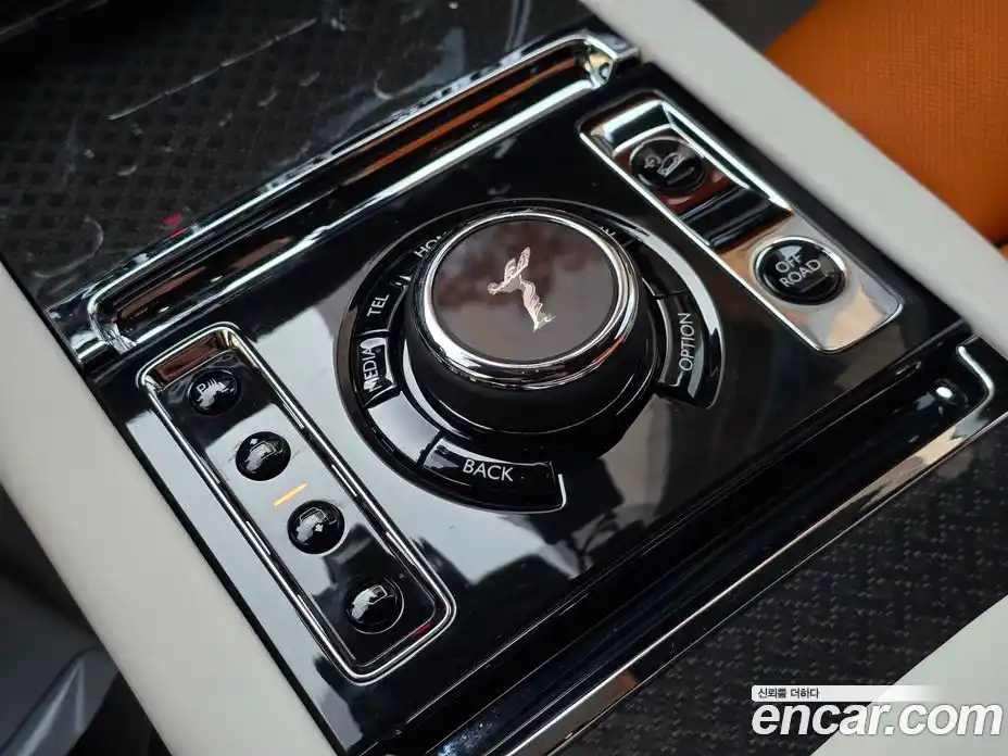 Rolls-Royce Cullinan 2025 6.7 Автомат в Москве № 407299, фото 9