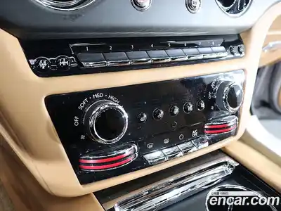 Rolls-Royce Ghost 2021 6.7 Автомат в Москве № 407407, миниатюра 10