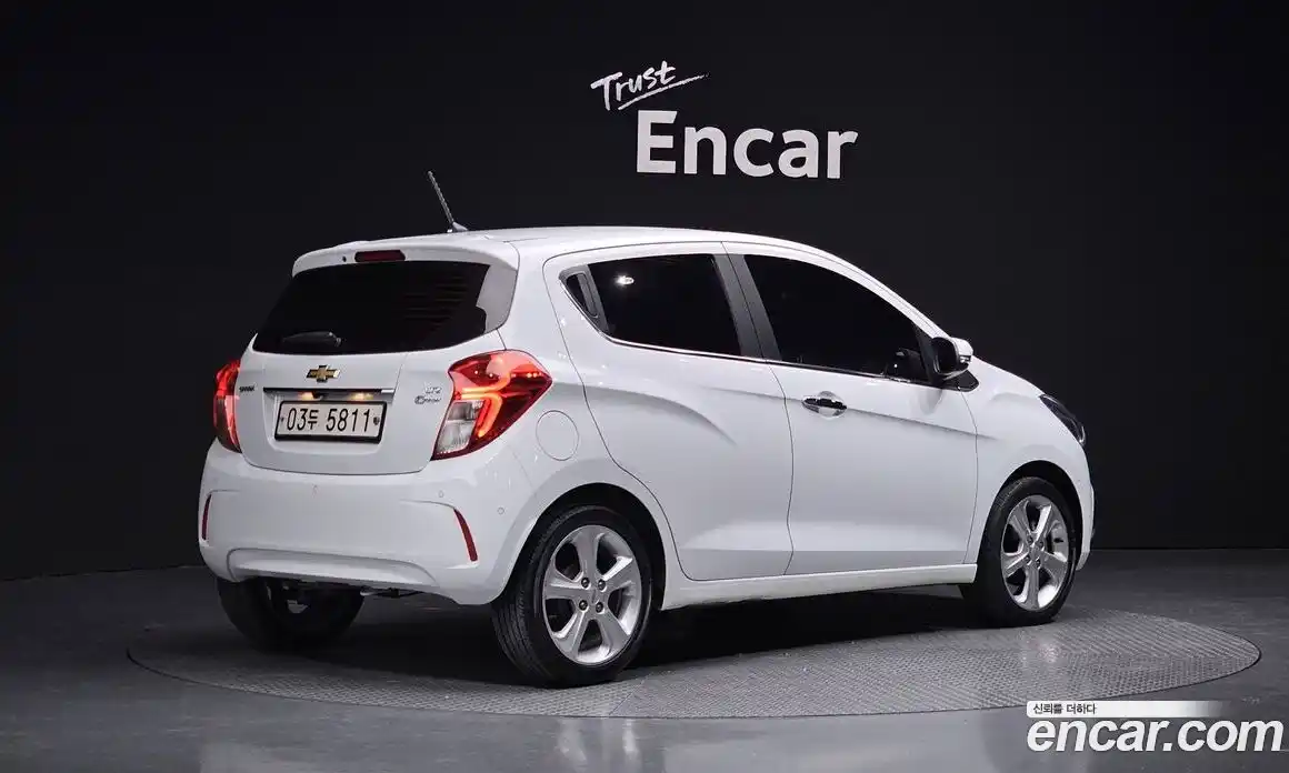 Chevrolet Spark 2018 1.0 Автомат в Москве № 41533, фото 3