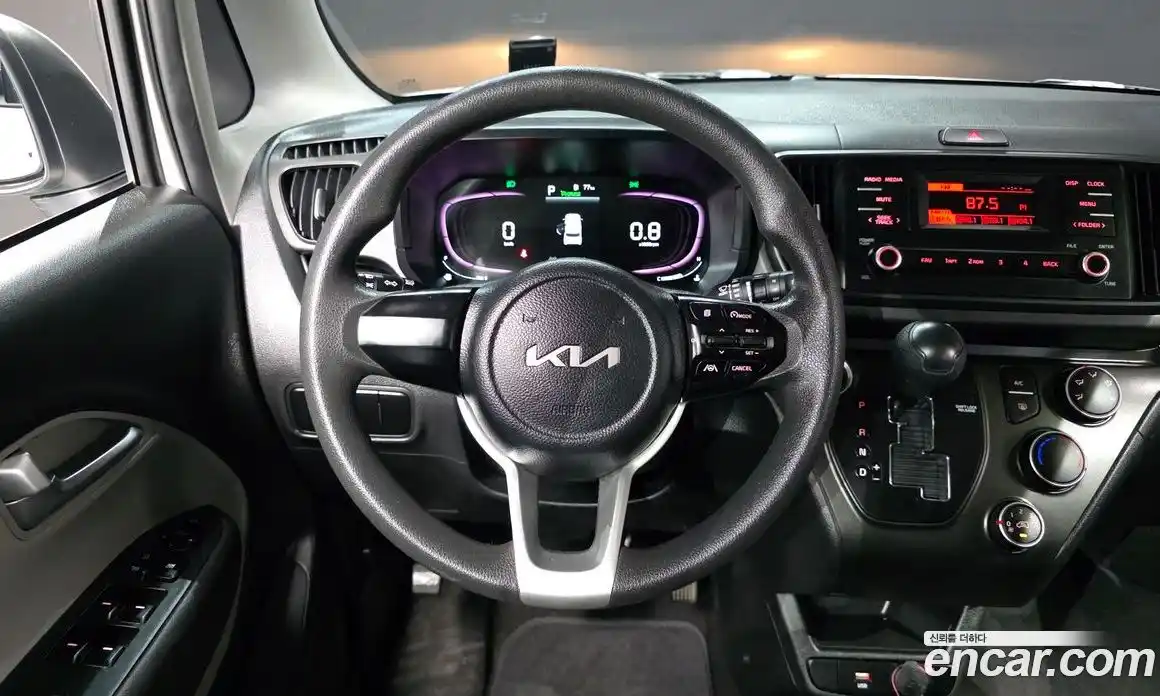 Kia Ray 2023 1.0 Автомат в Москве № 43592, фото 15