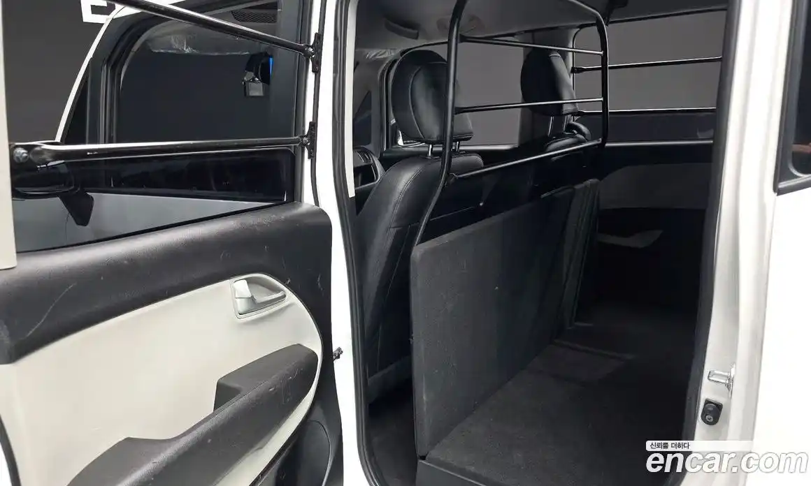 Kia Ray 2023 1.0 Автомат в Москве № 43592, фото 8