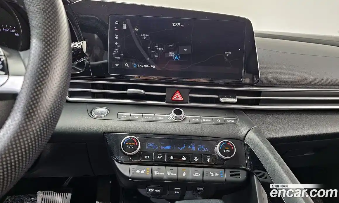 Hyundai Avante 2023 1.6 Автомат в Москве № 44150, фото 20