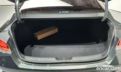 Hyundai Avante 2023 1.6 Автомат в Москве № 44150, миниатюра 5